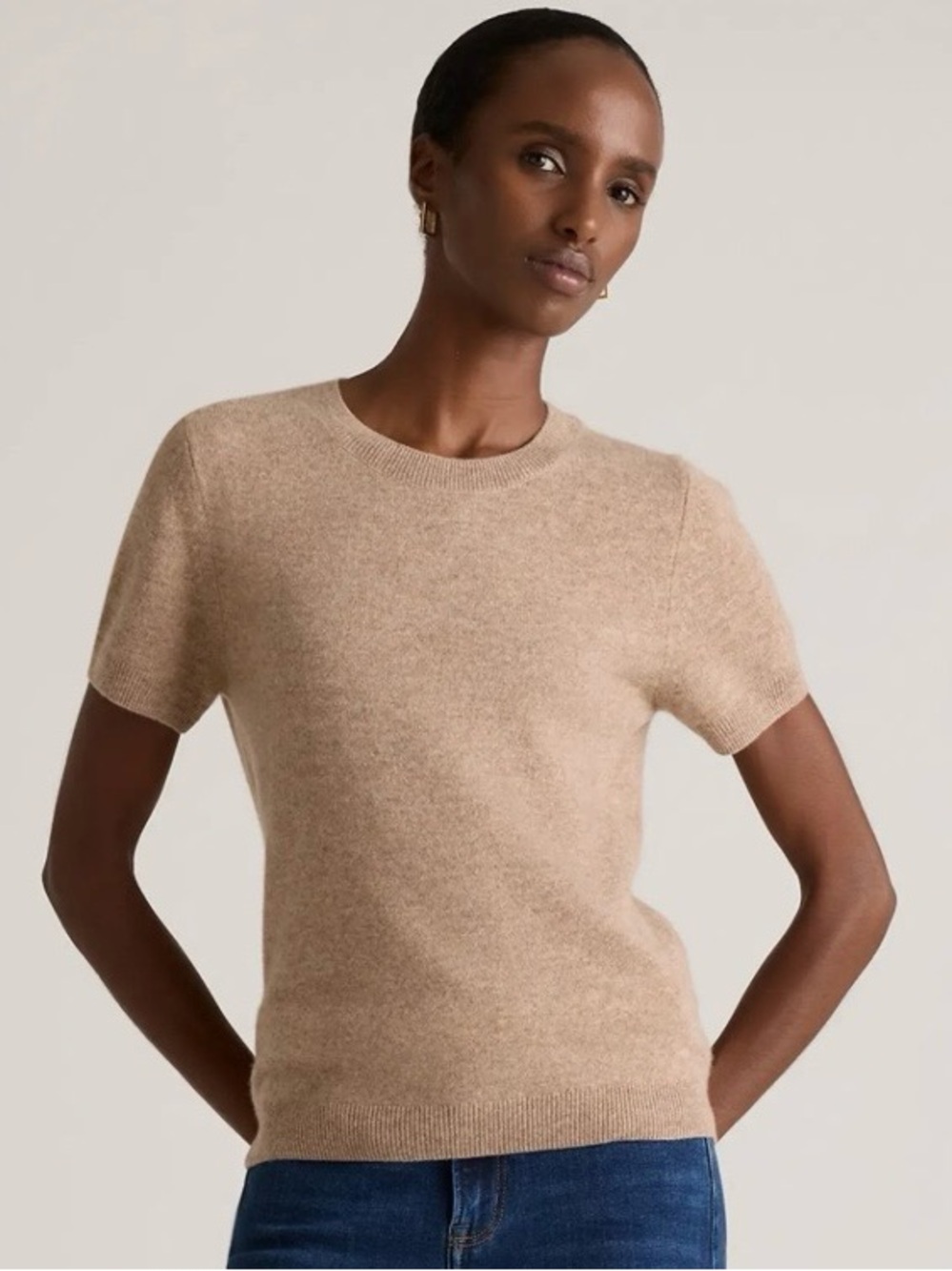 Quince Cashmere Short Sleeve Crewneck Sweater in Camel